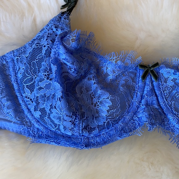 Victoria’s Secret push up balconette bra 34C - Picture 6 of 7